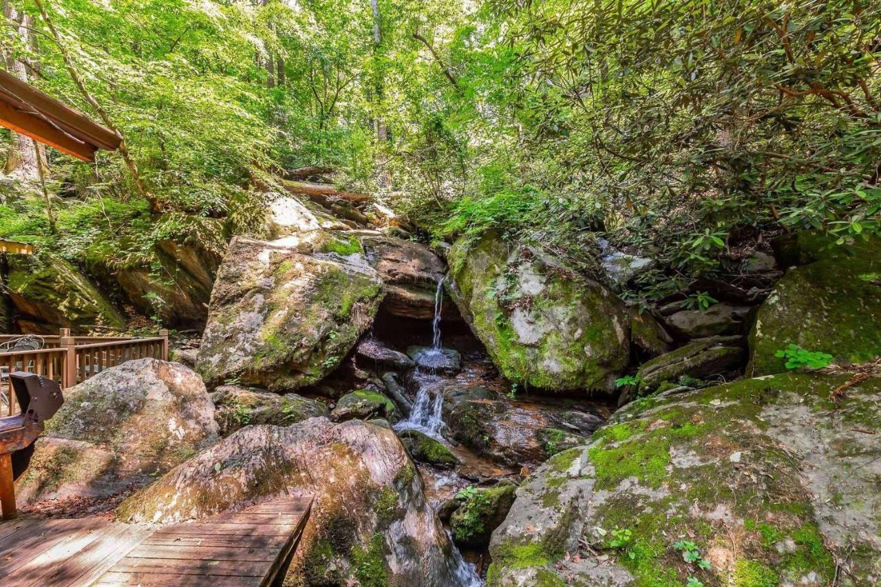 Waterfall Cabin McCookville Exterior photo